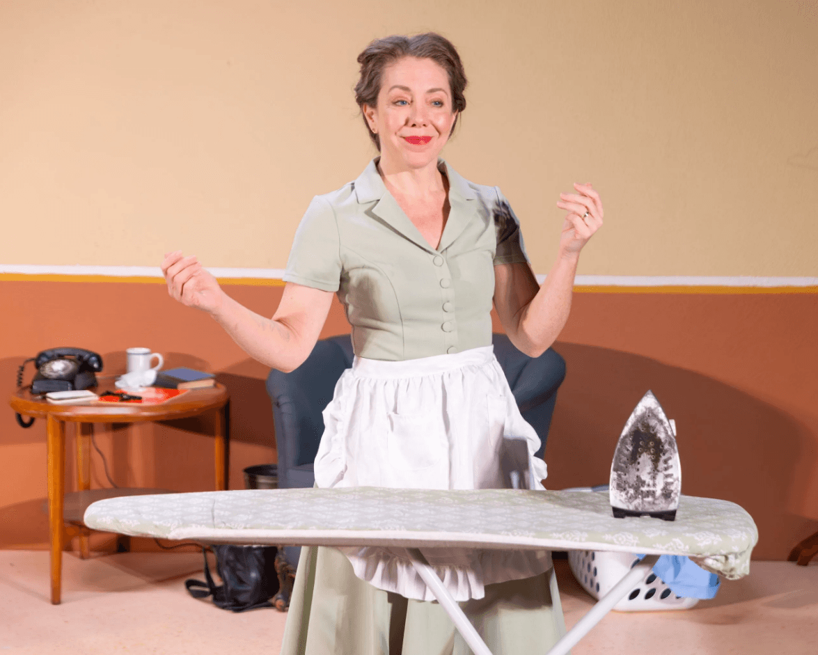 Erma Bombeck: At Wit's End